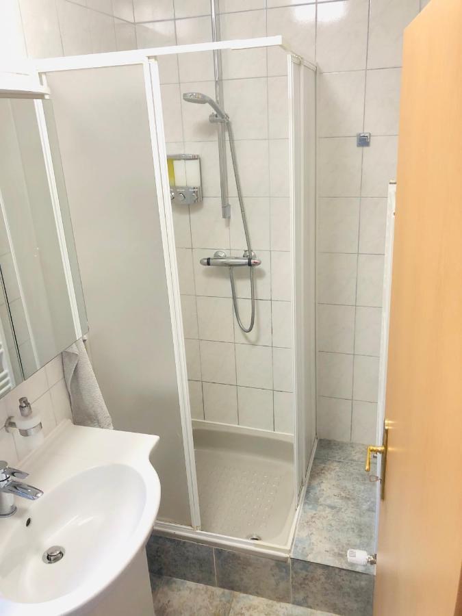 Orchideen Apartment Villach Extérieur photo